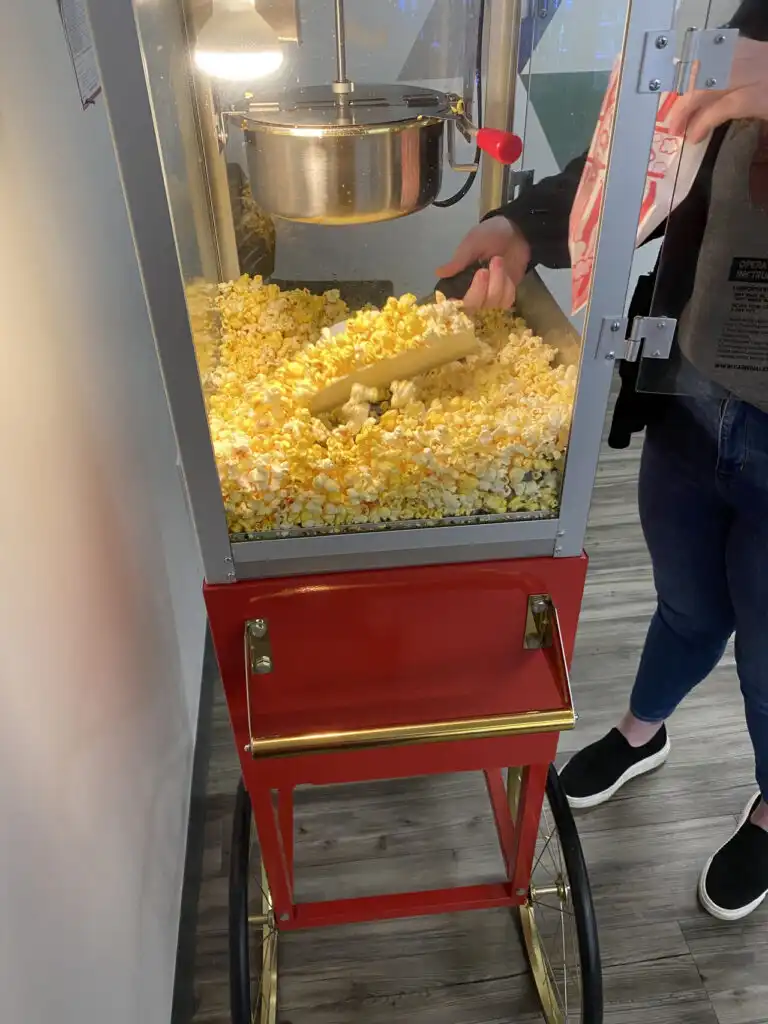 popcorn machine